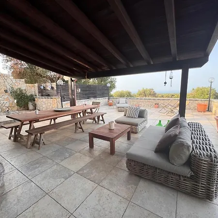 Вилла Dimora Rosara *