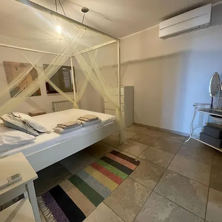 Dimora Rosara Остуни